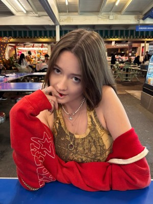 caitlinerinoneill Photo #129