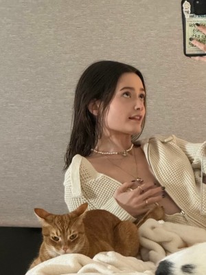 caitlinerinoneill Photo #136