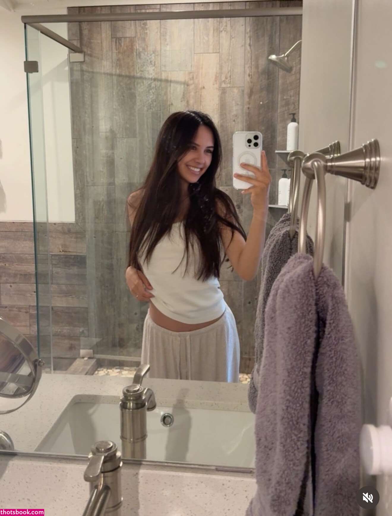 Caryn Marjorie Photo #301