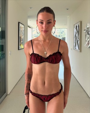 Charly Jordan Photo #35