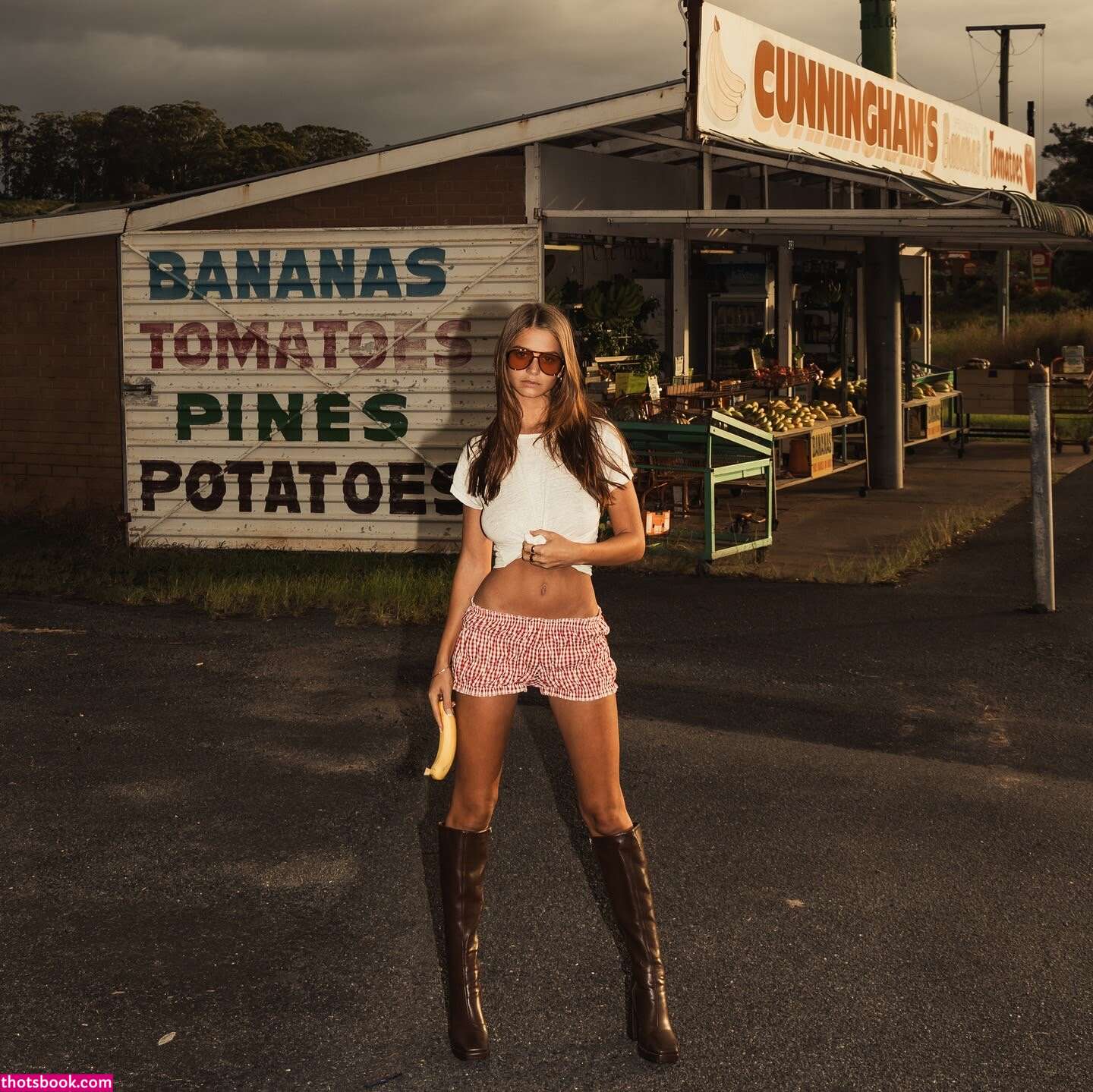 Chloe Campbell Photo #74