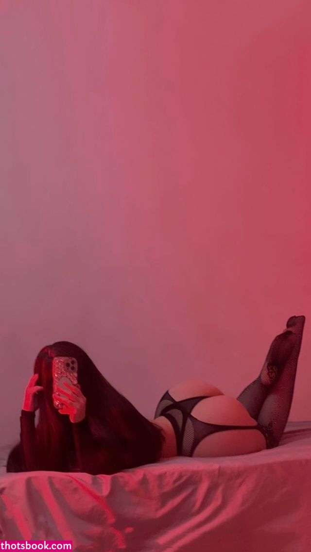 Genesiscruzsisi Photo #7