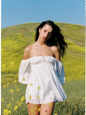 Izzybizzyspider Photo #7