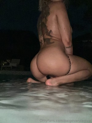 Paige Vanzant Photo #1099