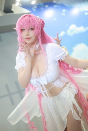 Takomayuyi Photo #182