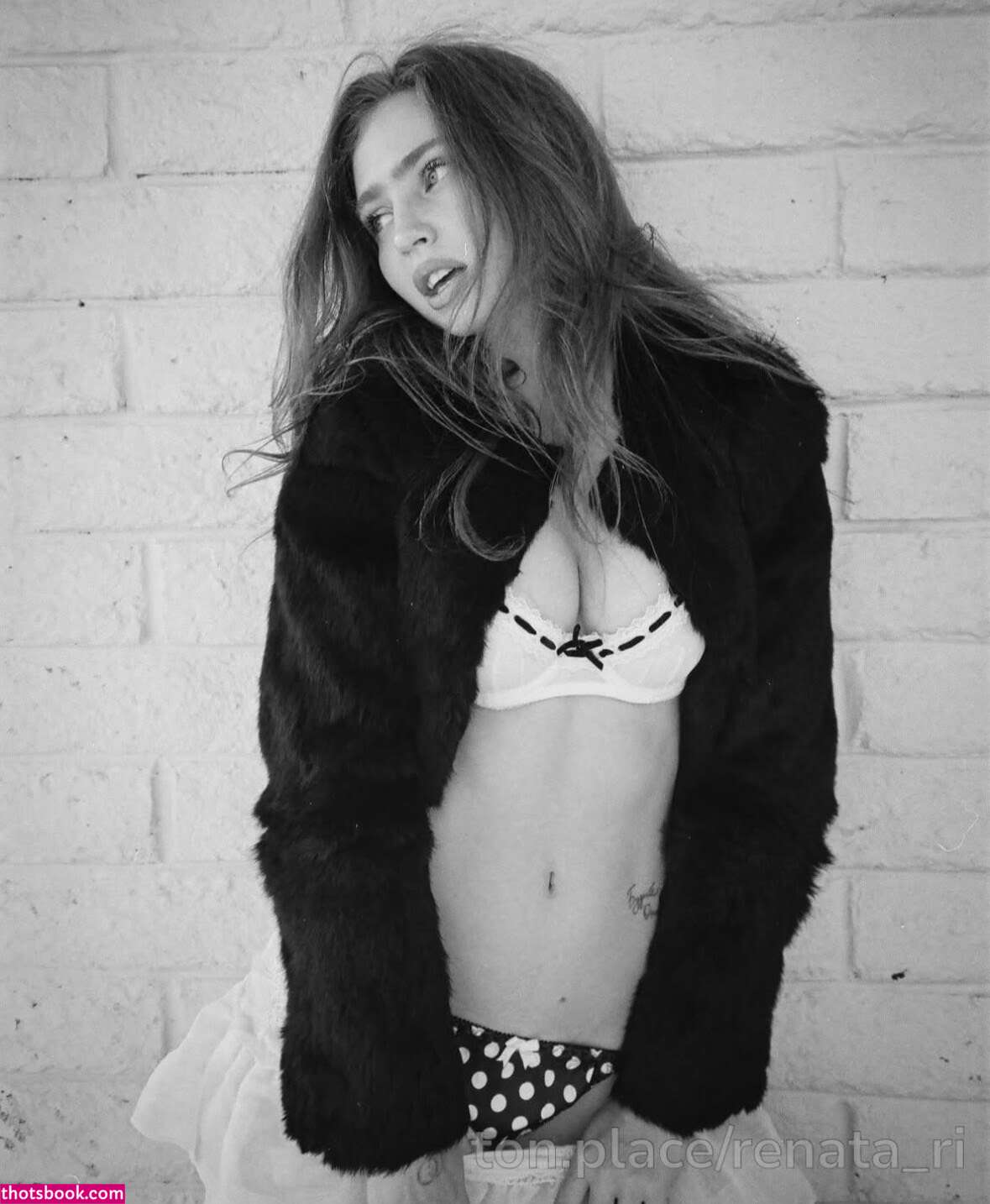 Renatarii Photo #145