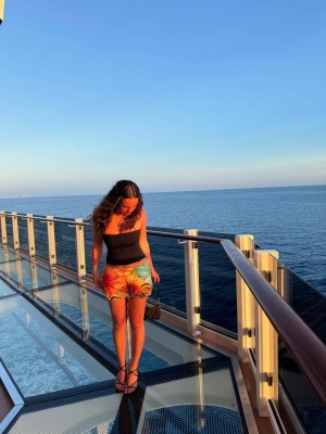 Sarabella Harris Photo #84