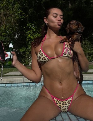 Sofia Jamora Photo #237