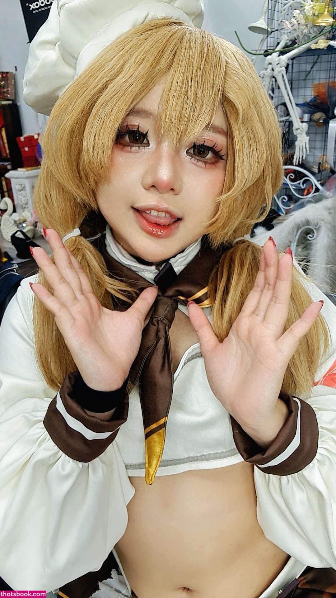 Chono Black Photo #57