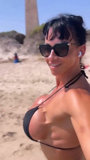 Cindy Landolt Post #24