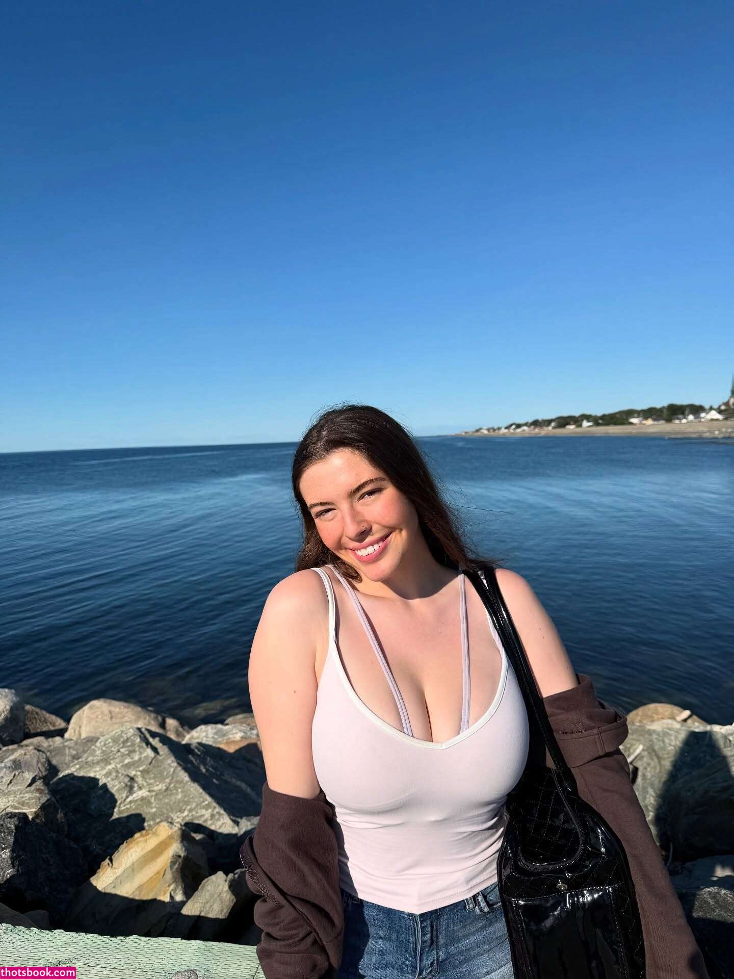 Jazmine Singing Photo #237