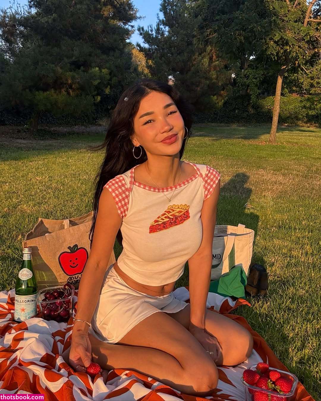 Joleen Diaz Photo #119