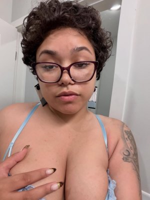 bbycake_sav Photo #17