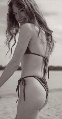 Caroline Cavitt Wade Photo #18
