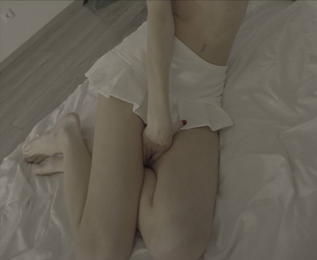 Ania Shtosell Photo #20