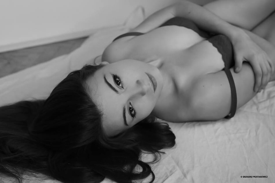 Anna Zapala Photo #67