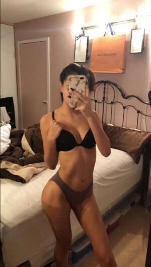 Savannah Skye Nude Leaked