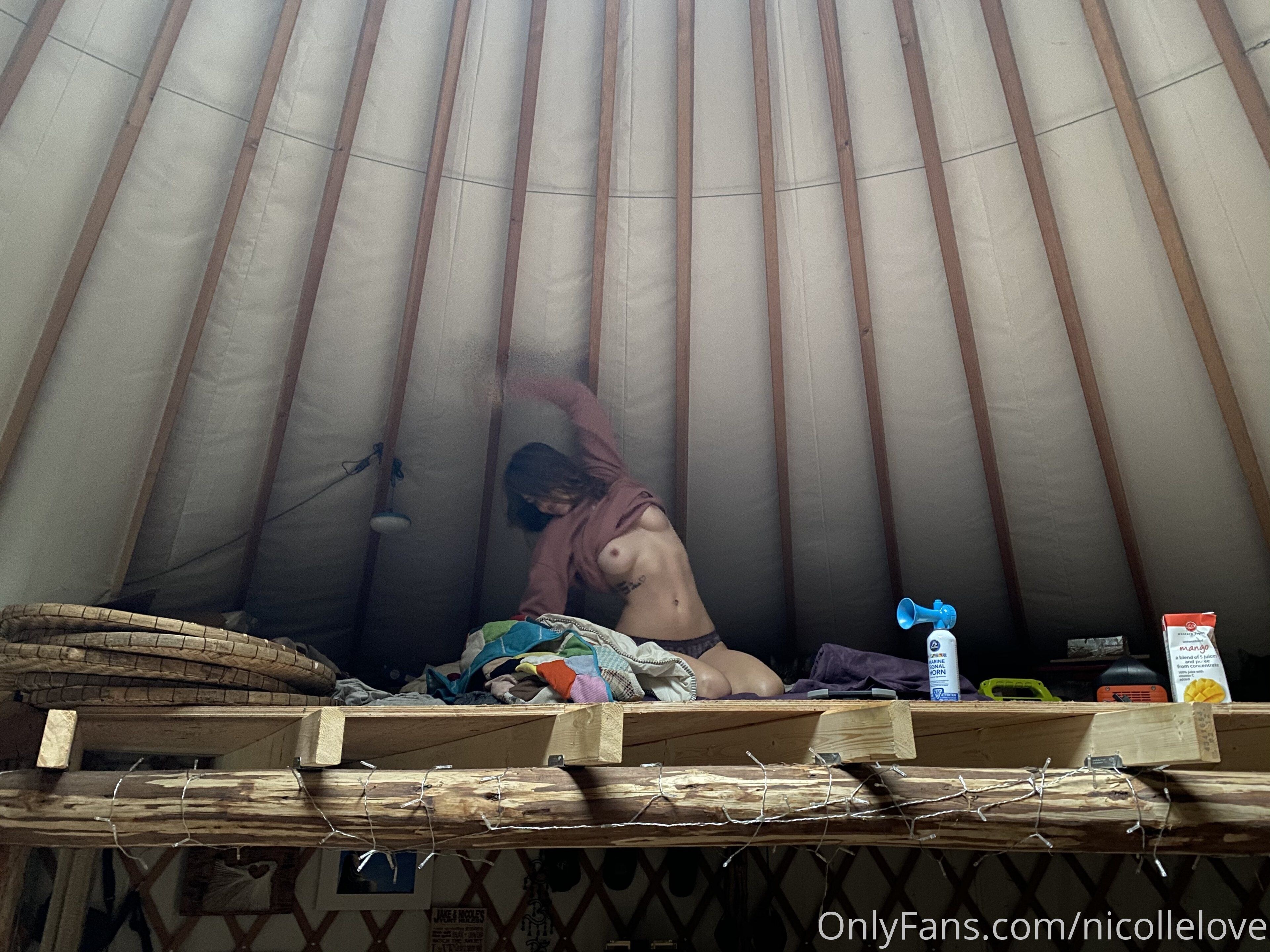 Nicolle Love Photo #80