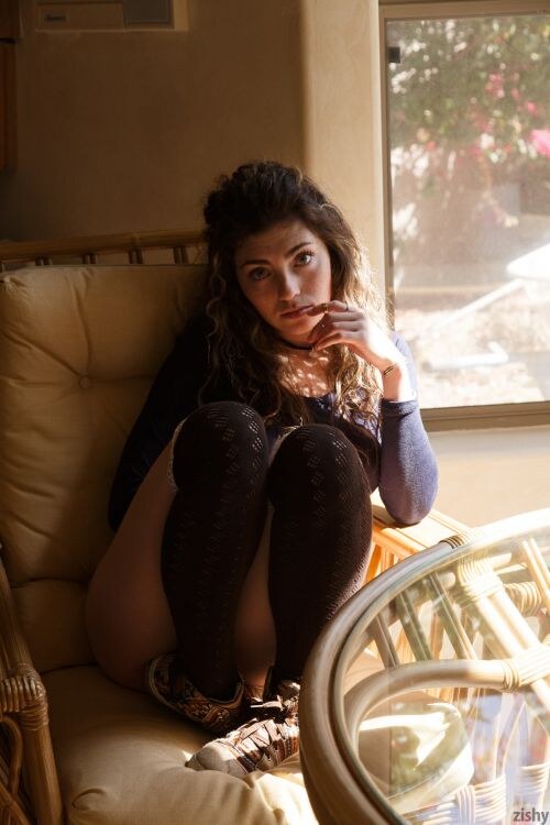 Guillian Barnes Photo #71