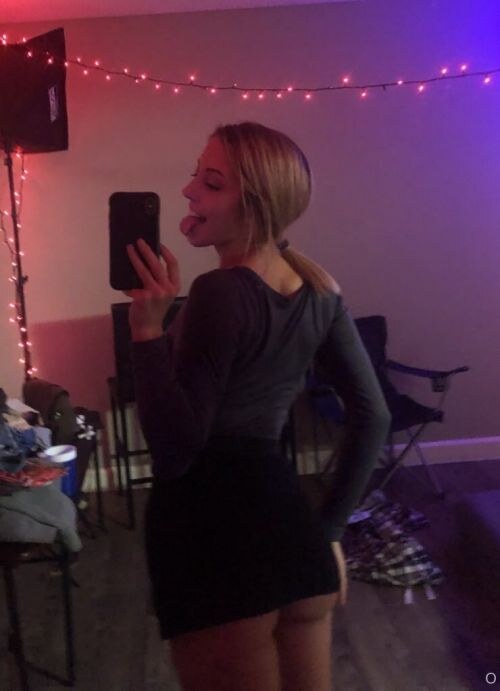 Karly Mergenthaler Photo #5