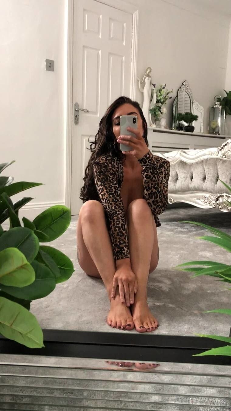 Scarlet Bouvier Photo #261