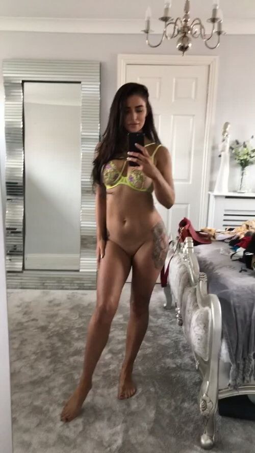 Scarlet Bouvier Photo #256