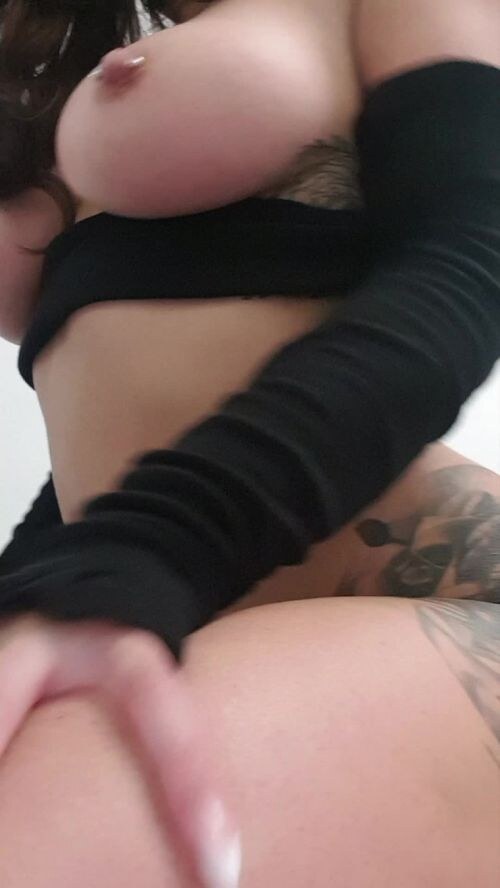 Scarlet Bouvier Photo #400