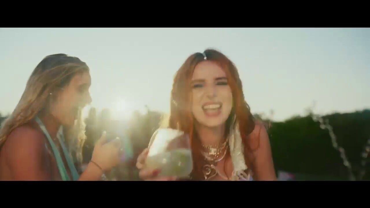 Bella Thorne Photo #48