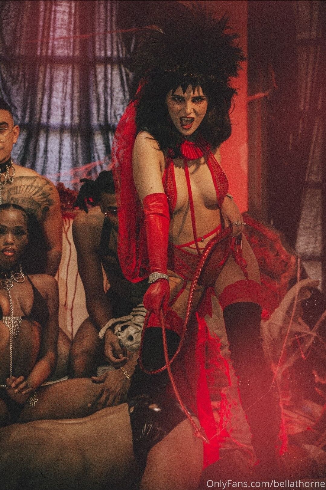 Bella Thorne Photo #89