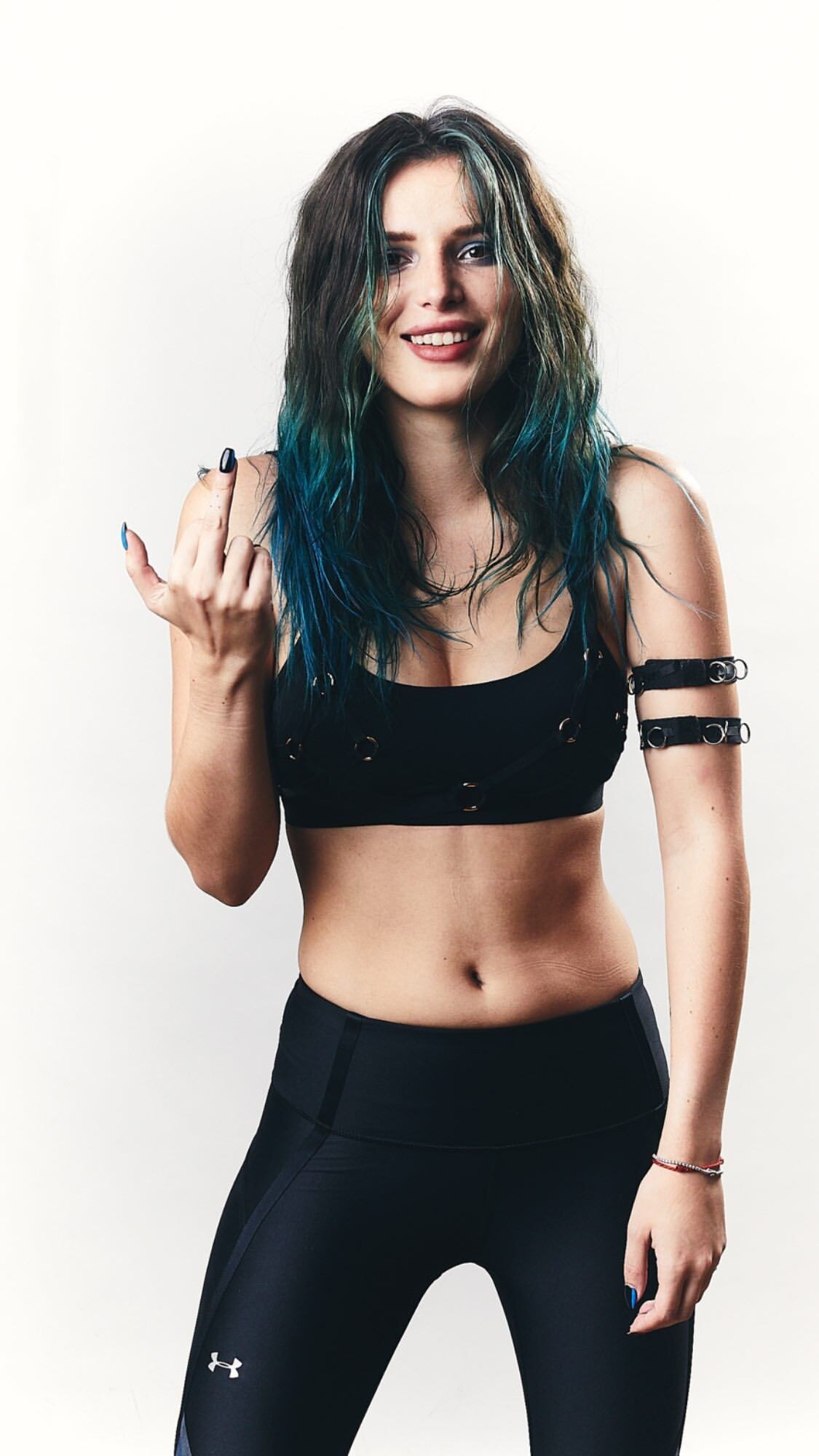 Bella Thorne Photo #105