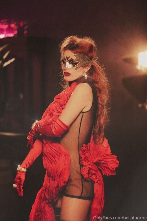 Bella Thorne Photo #56