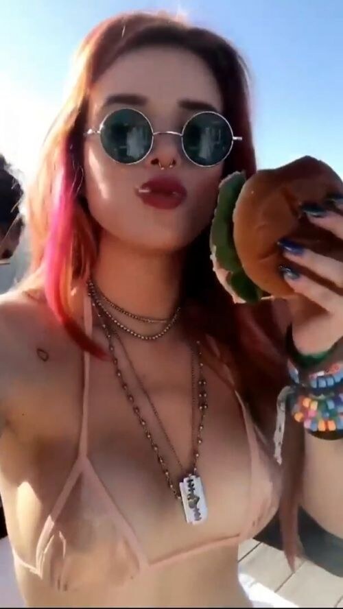 Bella Thorne Photo #95