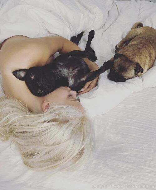 Elsa Jean Photo #111