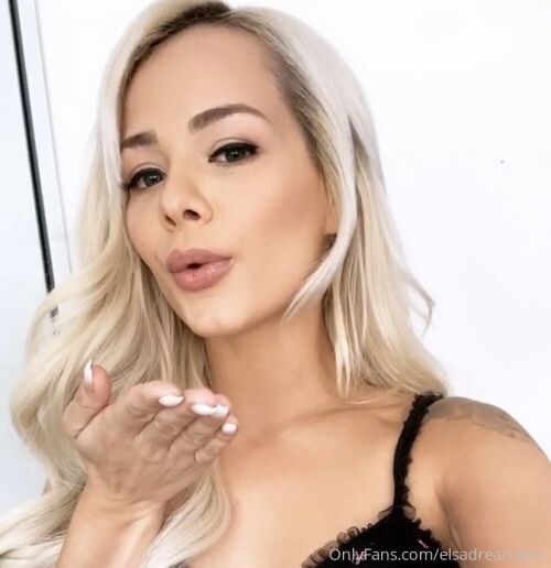 Elsa Jean Photo #113