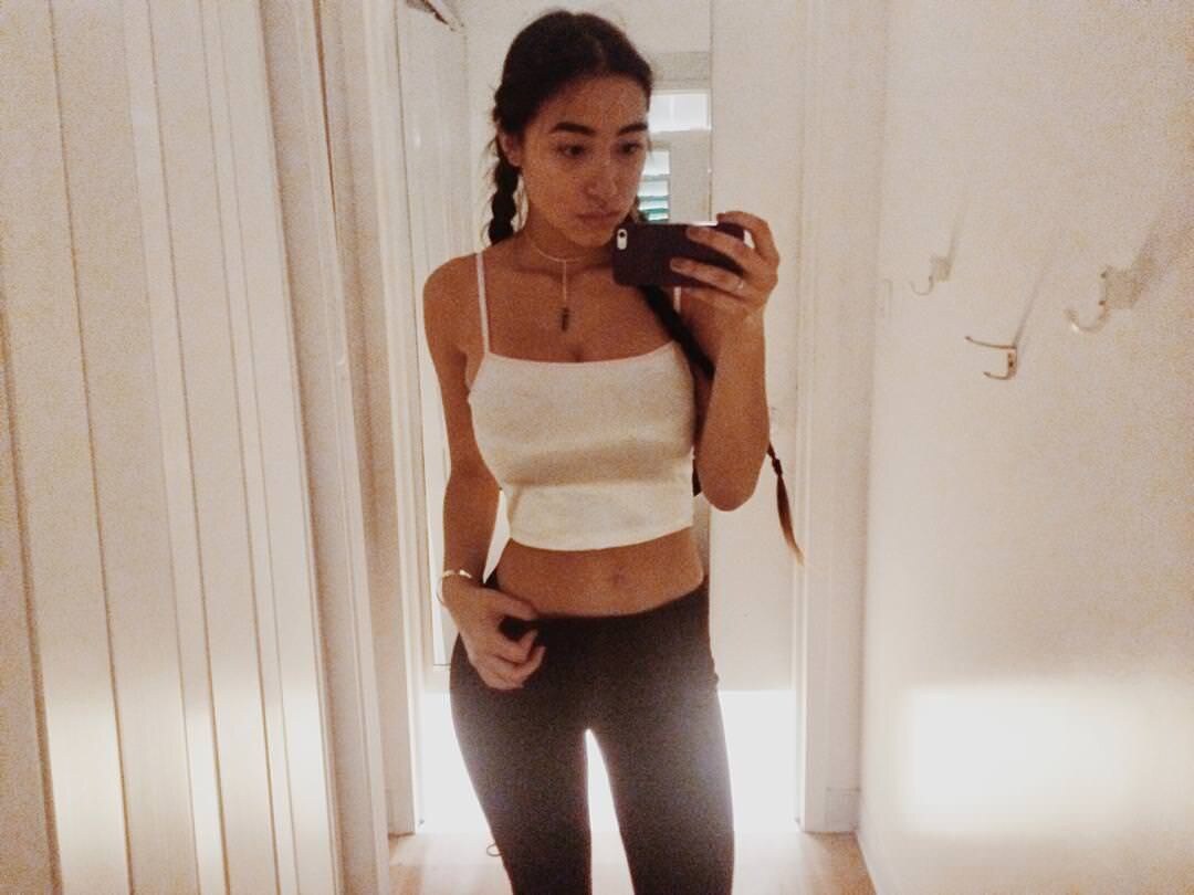 Hitomi Mochizuki Photo #46