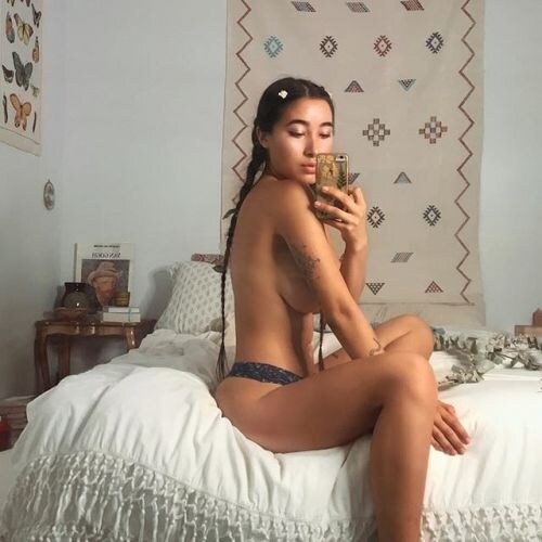 Hitomi Mochizuki Photo #27