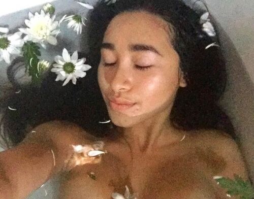 Hitomi Mochizuki Photo #47