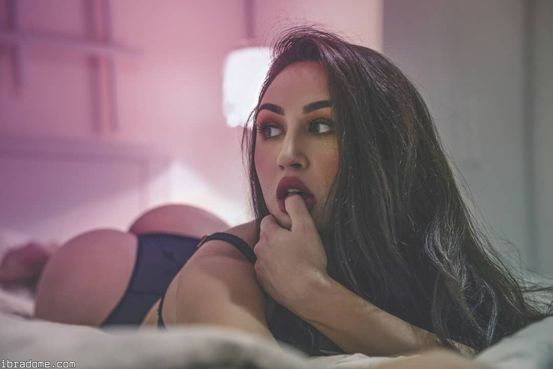 Louisa Khovanski Photo #143