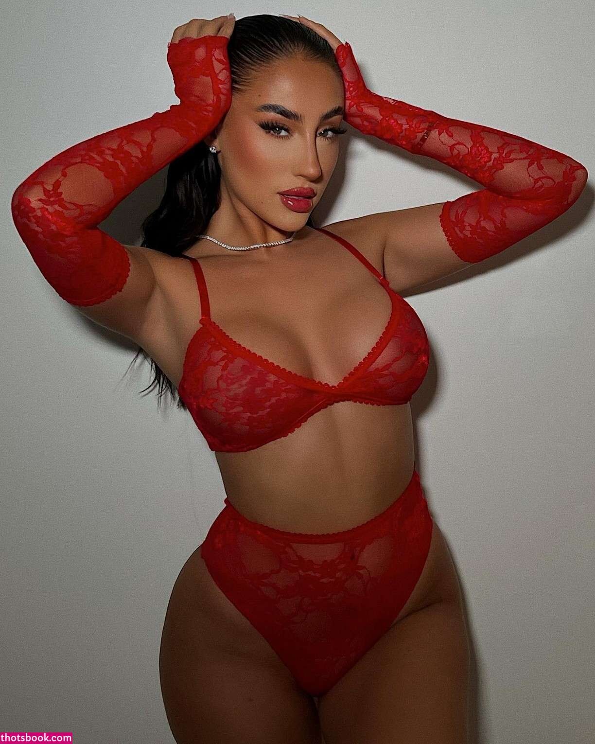 Rachel Alice Photo #20