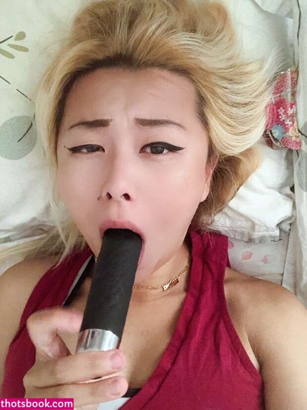 Raina Huang Photo #7