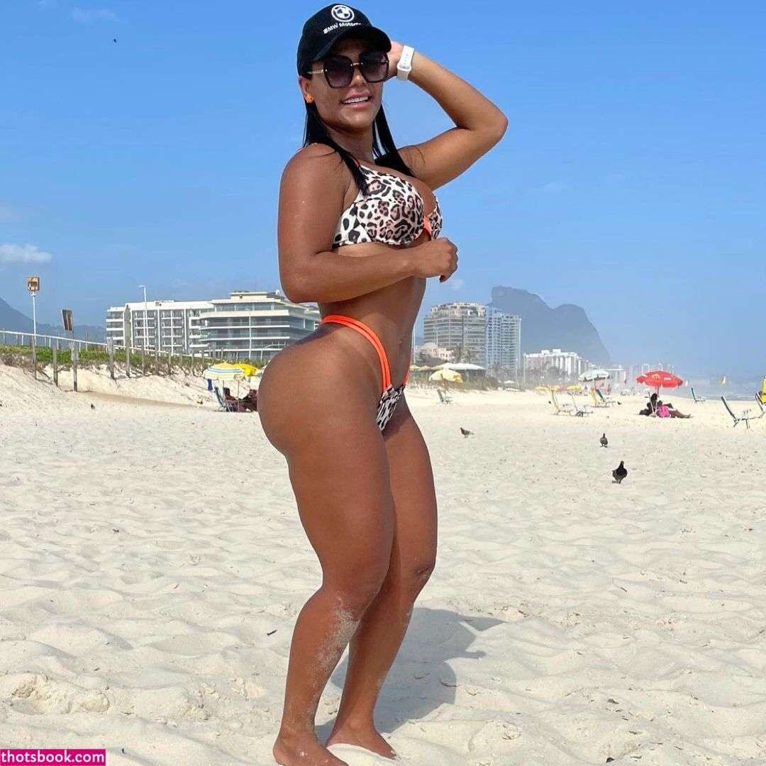 Etiane Felix Photo #19