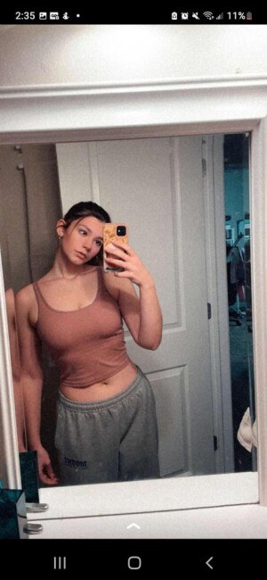 Nikki Woods Photo #16