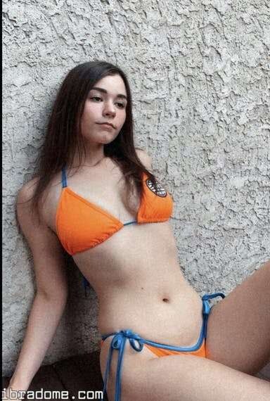 Nikki Woods Photo #21