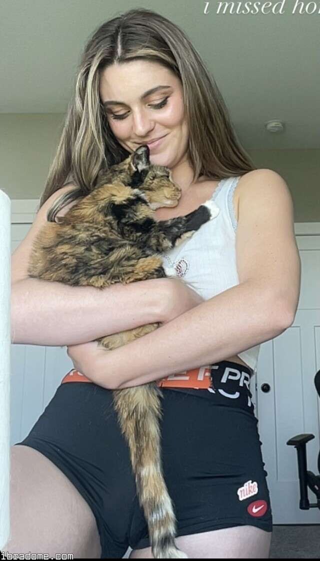 Taya Miller Photo #5