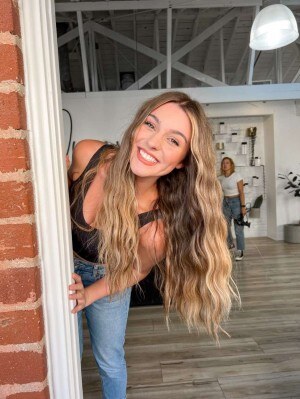 Taya Miller Photo #9