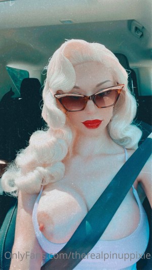 Pinuppixie Photo #143