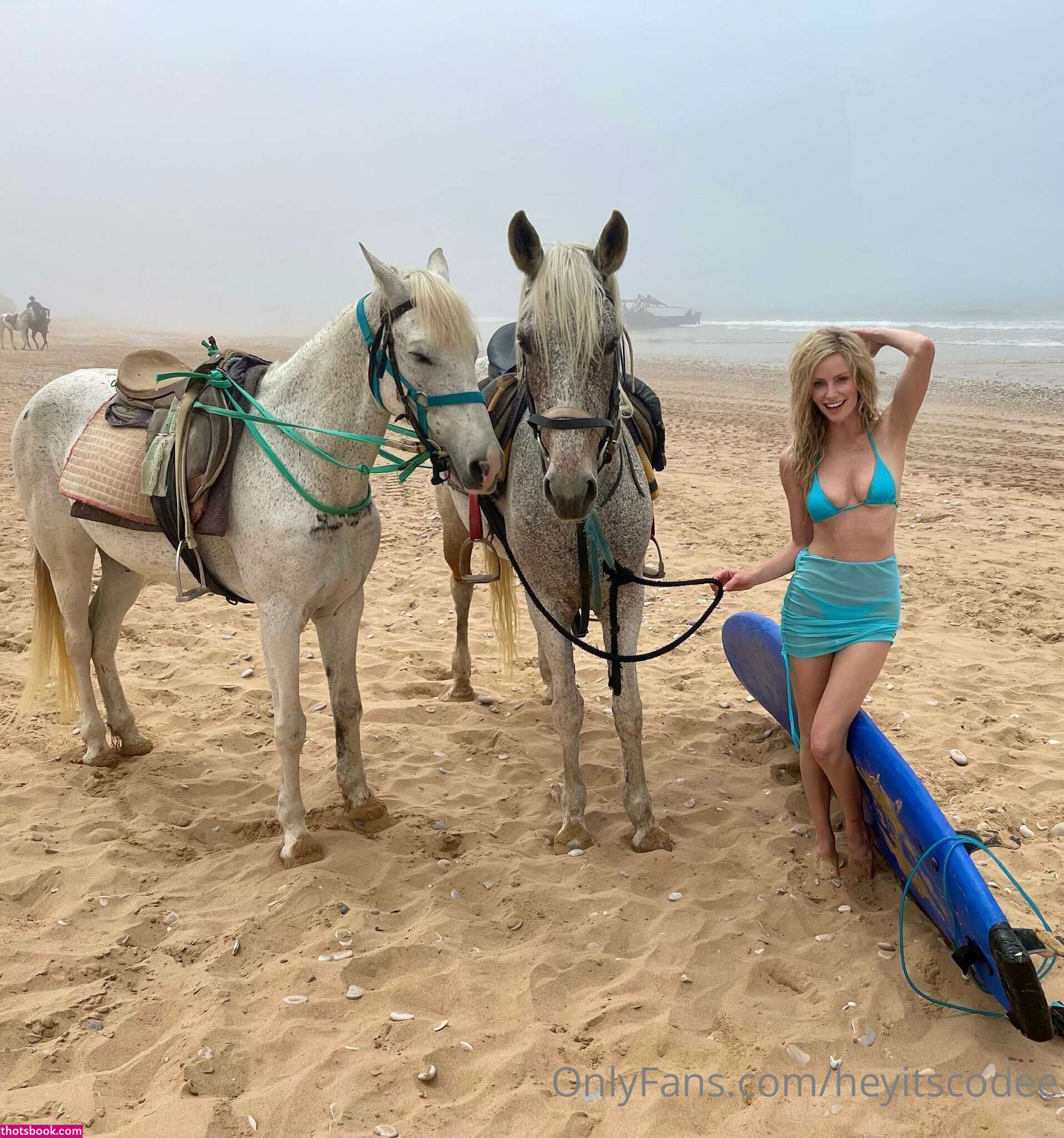 Heyitscodee Photo #134