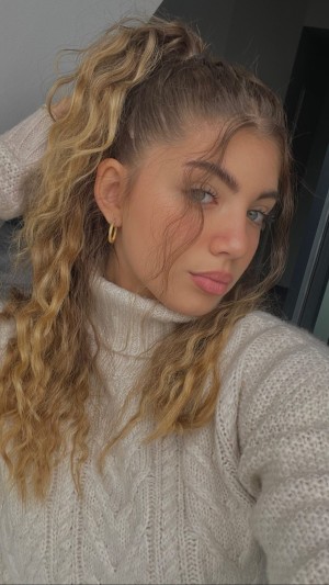 Ela Beeri Photo #100