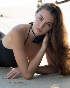 Rachel Michelle Photo #13