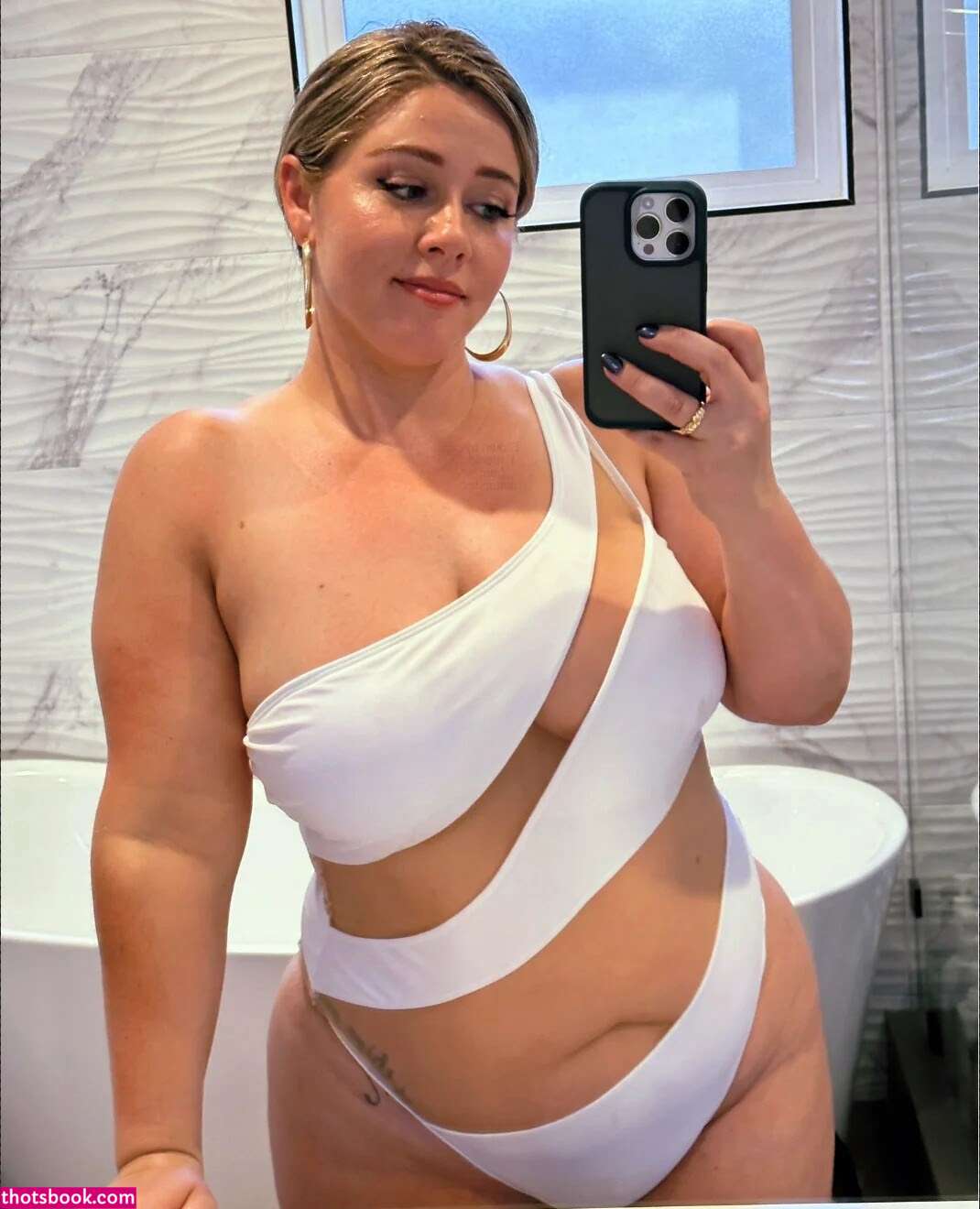 Ellana Bryan Photo #65